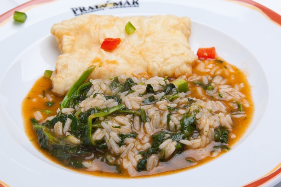 Filetes de Pescada com Arroz de Grelos