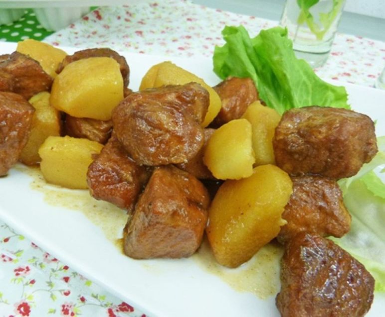 Fried Pork Meat with Roasted Potatoes - July 3rd